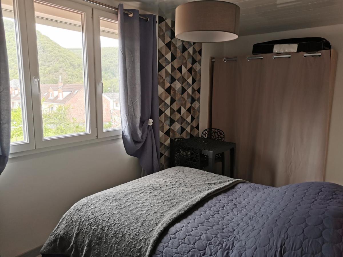 Bed and Breakfast Les Marmottes Revinoises Exterior foto